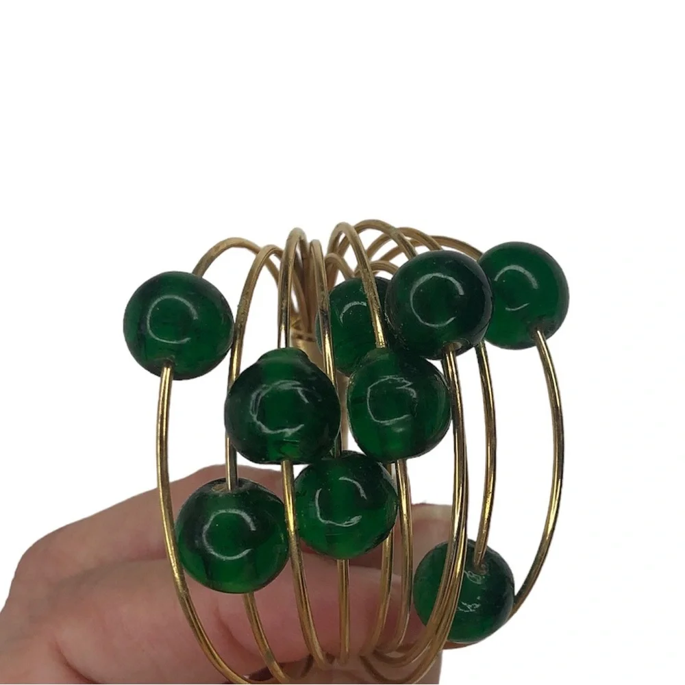 Emerald Green Bead and Gold Napkin Rings Set of 8